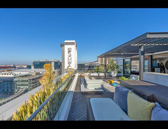 6 BEDROOM PENTHOUSE FOR SALE IN CAPE TOWN CITY CENTRE